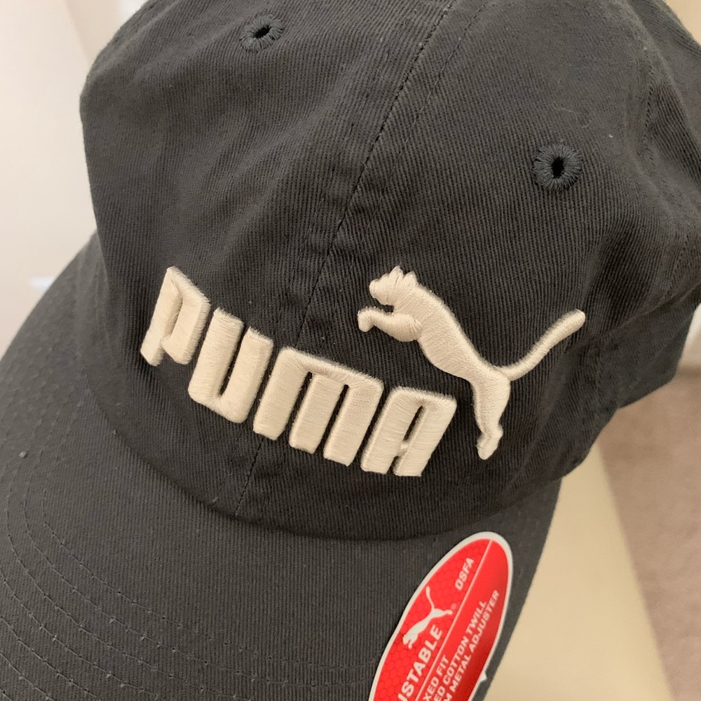 Puma hat - Picture 3 of 3